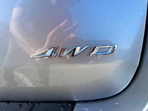 Used 2023 Ford Explorer XLT w/ Equipment Group 202A AWD/4WD image 41