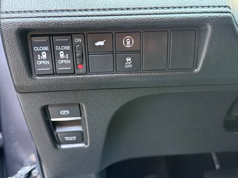 Used 2023 Honda Odyssey EX-L image 30