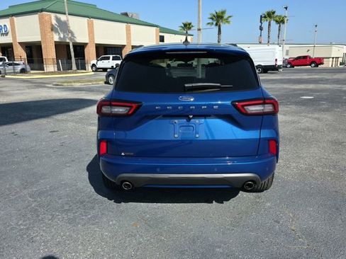 Used 2023 Ford Escape ST-Line w/ Tech Pack #1 image 6