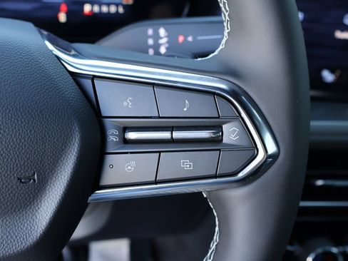 New 2026 Chevrolet Traverse LT w/ Driver Confidence Package FWD image 18