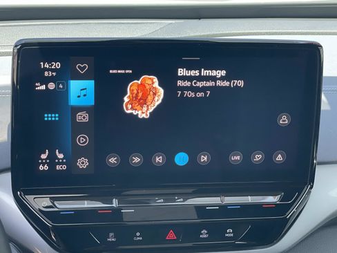 Certified 2023 Volkswagen ID.4 Pro S AWD/4WD image 11