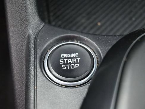Used 2025 Kia K4 FWD image 23