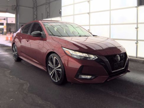 Used 2020 Nissan Sentra SR w/ Electronics Package FWD image 2