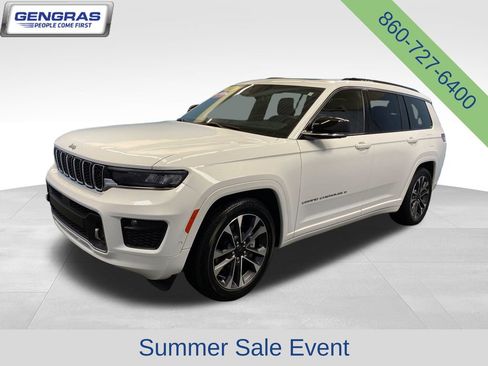 Certified 2025 Jeep Grand Cherokee L Overland w/ Advanced Protech Group III AWD/4WD image 3