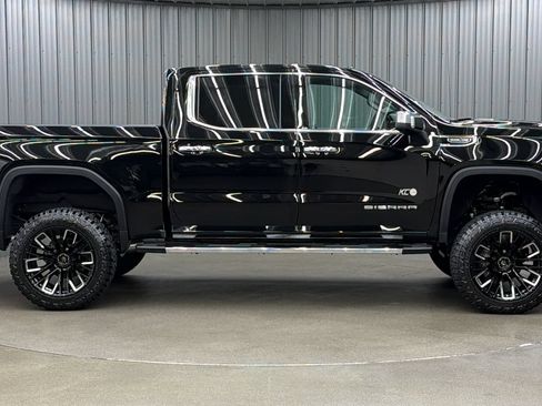 Used 2026 GMC Sierra 1500 SLT w/ SLT Premium Plus Package AWD/4WD image 6