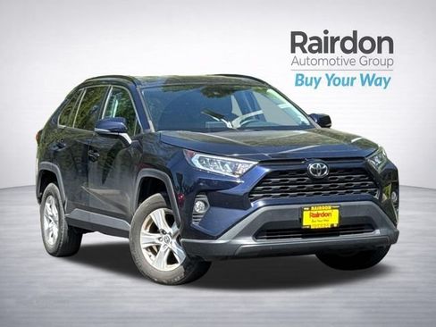 Used 2021 Toyota RAV4 XLE w/ XLE Grade Weather Package AWD/4WD image 1