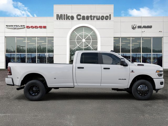 New 2026 RAM 3500 Big Horn AWD/4WD image 21