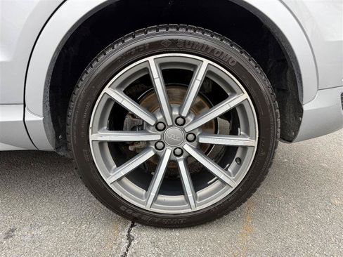 Used 2018 Audi Q3 2.0T Premium Plus w/ Premium Plus Package AWD/4WD image 15