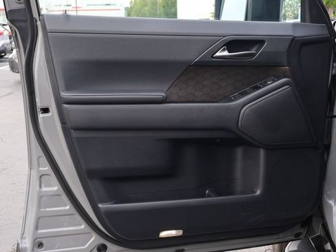 Used 2024 Lexus GX 550 w/ Cold Area Package AWD/4WD image 14
