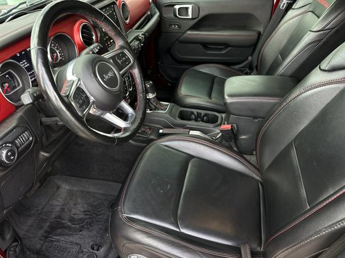 Used 2021 Jeep Gladiator Rubicon AWD/4WD image 9