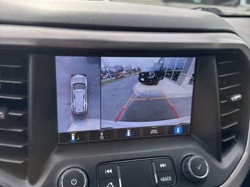 Used 2023 GMC Acadia AT4 w/ Technology Package AWD/4WD image 31