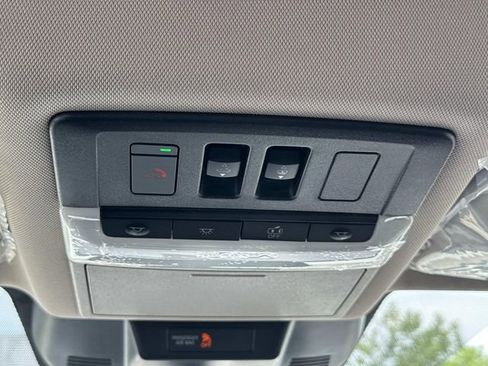 New 2026 Nissan Rogue SV FWD image 21