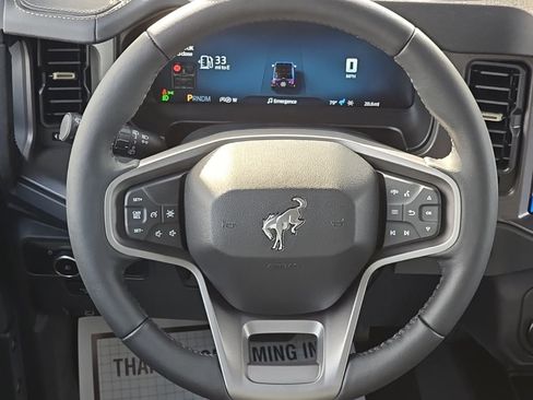 New 2025 Ford Bronco Badlands image 25