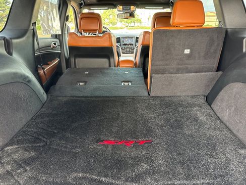 Used 2015 Jeep Grand Cherokee SRT w/ Trailer Tow Group IV AWD/4WD image 16