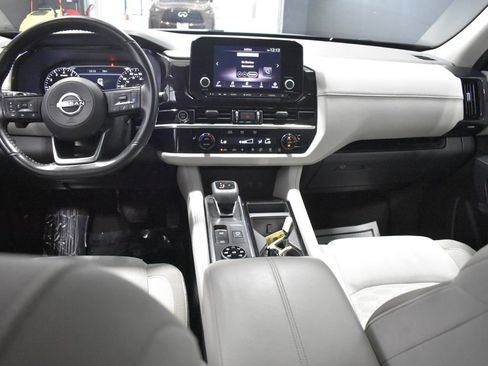 Certified 2023 Nissan Pathfinder SV AWD/4WD image 12