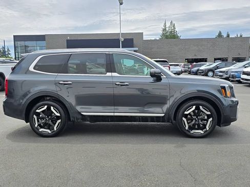 Certified 2024 Kia Telluride S w/ S Sunroof Package AWD/4WD image 7