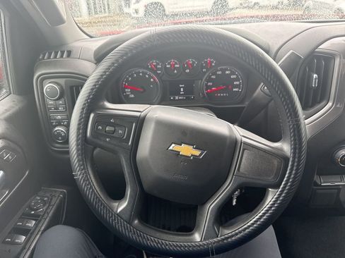 Used 2022 Chevrolet Silverado 1500 Custom AWD/4WD image 12
