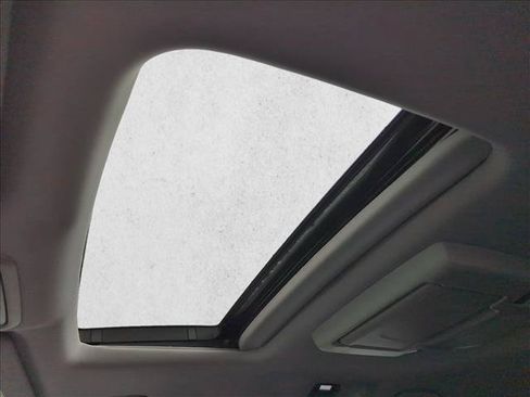 Used 2022 Honda Odyssey Elite image 15