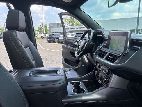 Used 2023 Chevrolet Tahoe Z71 w/ Luxury Package AWD/4WD image 30