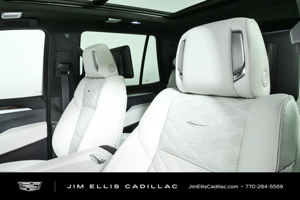 New 2026 Cadillac Escalade Platinum Sport w/ LPO, ONYX Package AWD/4WD image 6