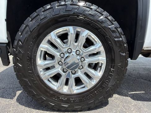 Used 2020 GMC Sierra 2500 Denali w/ Denali Ultimate Package AWD/4WD image 21