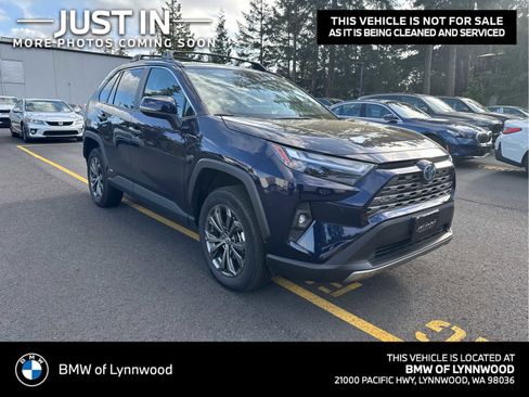 Used 2023 Toyota RAV4 Limited w/ Limited Grade Weather Package AWD/4WD image 1