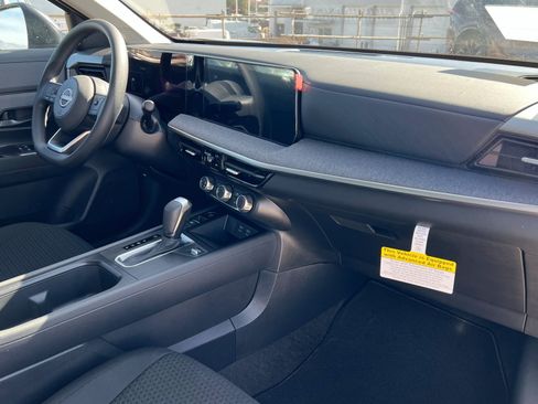 New 2026 Nissan Kicks S image 24