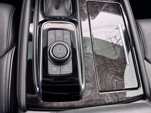 Used 2022 INFINITI QX80 Sensory w/ Cargo Package AWD/4WD image 15