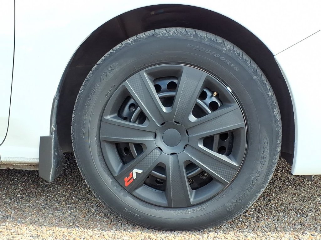 Used 2019 Subaru Impreza 2.0i w/ Eyesight AWD/4WD image 10