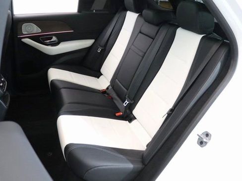 Certified 2025 Mercedes-Benz GLE 450e 4MATIC image 15