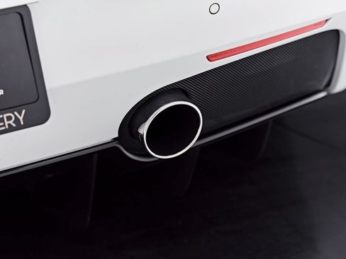 Used 2019 Ferrari 488 Spider RWD image 38