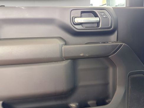 Used 2025 Chevrolet Silverado 2500 W/T w/ WT Convenience Package image 18