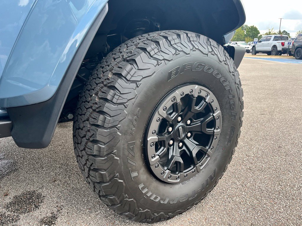 Used 2025 Ford Bronco Raptor AWD/4WD image 8