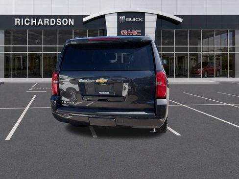 Used 2018 Chevrolet Tahoe LT w/ LT Signature Package AWD/4WD image 14