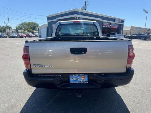 Used 2006 Toyota Tacoma 2WD Regular Cab image 6