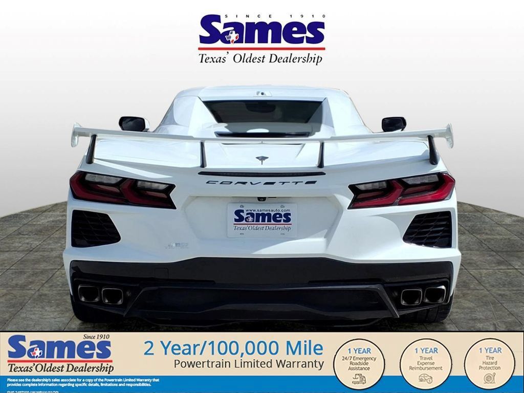 Used 2021 Chevrolet Corvette Stingray Premium Conv w/ Z51 Performance Package RWD image 5