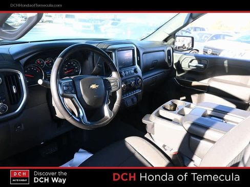 Used 2021 Chevrolet Silverado 1500 LT image 8