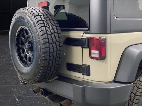 Used 2017 Jeep Wrangler Unlimited Sport w/ Max Tow Package image 26