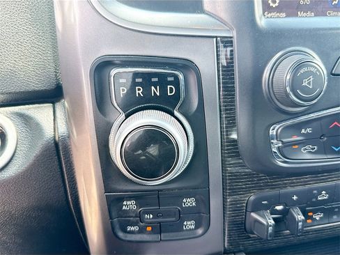 Used 2018 RAM 1500 Limited image 17