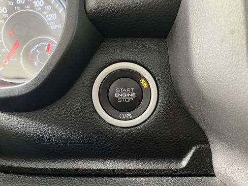 Used 2020 RAM 1500 Big Horn image 24