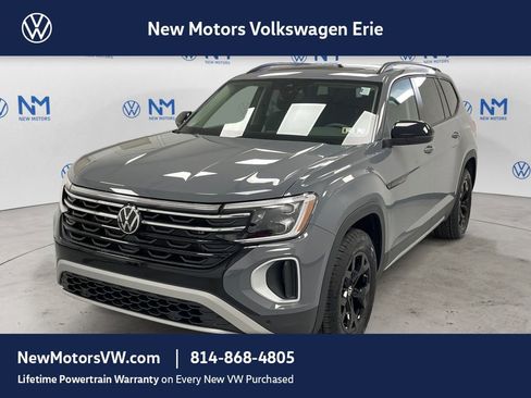 New 2026 Volkswagen Atlas Peak Edition AWD/4WD image 1