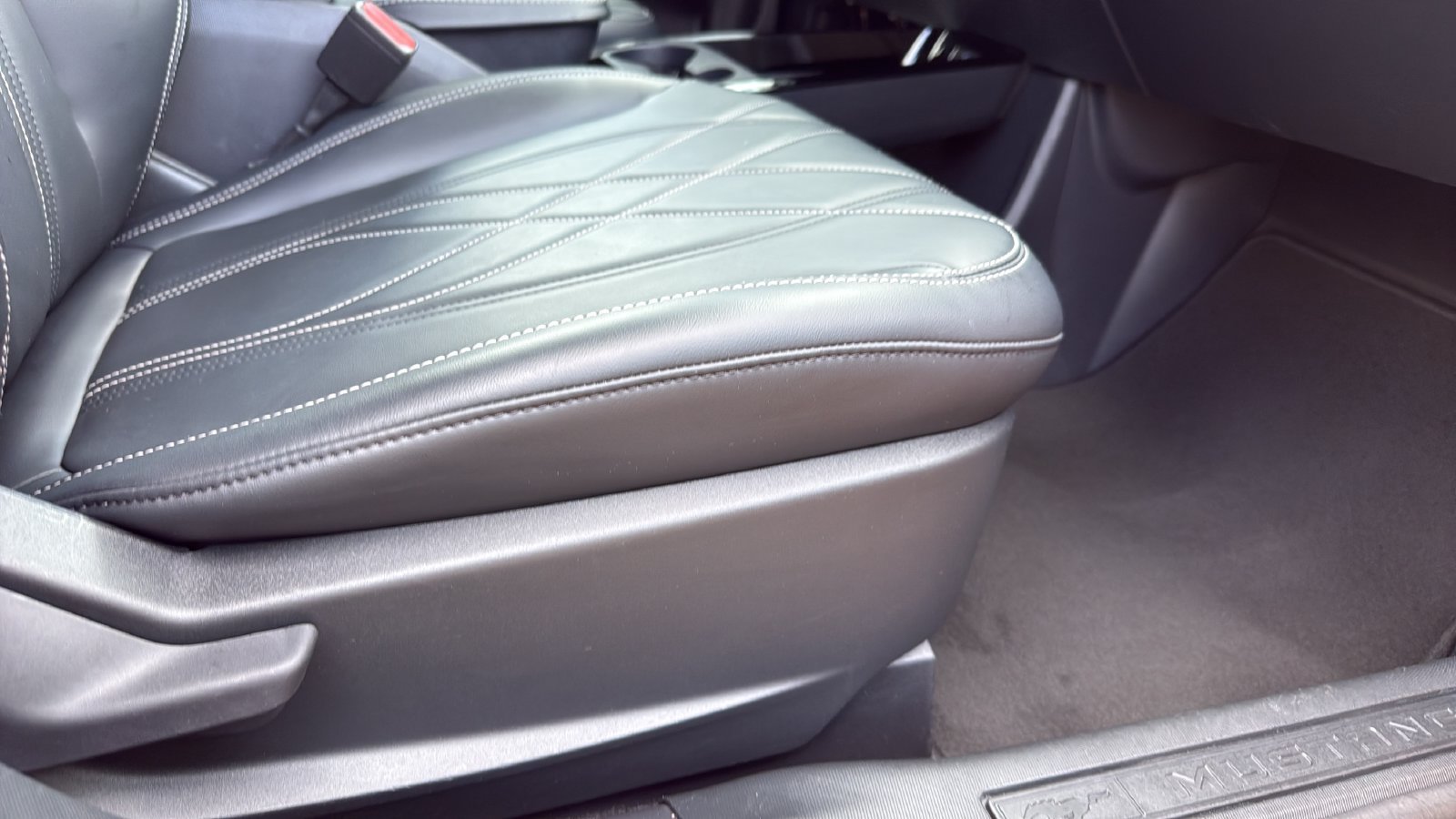 Used 2022 Ford Mustang Mach-E Select RWD image 21