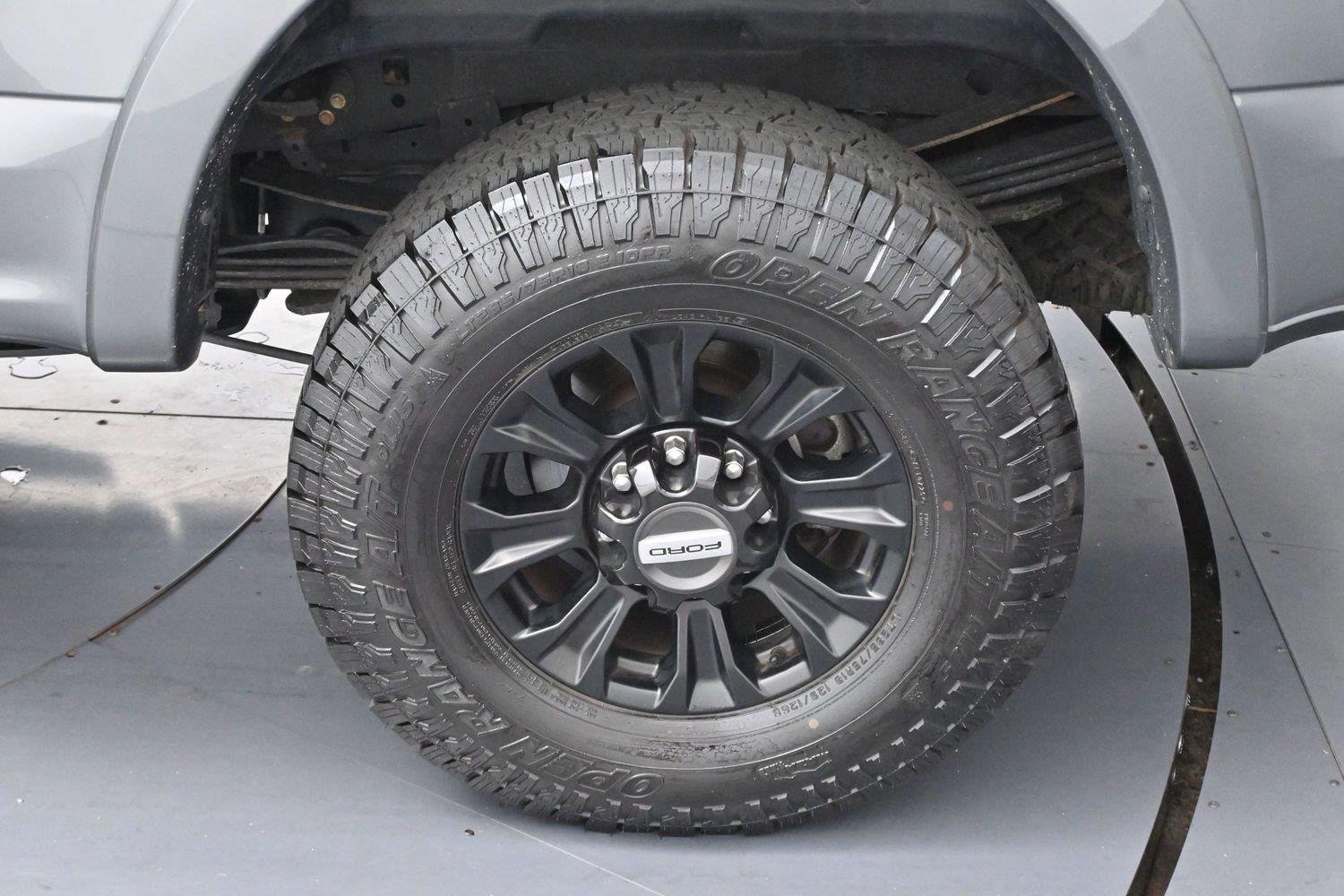 Used 2021 Ford F350 4x4 Crew Cab Super Duty image 32