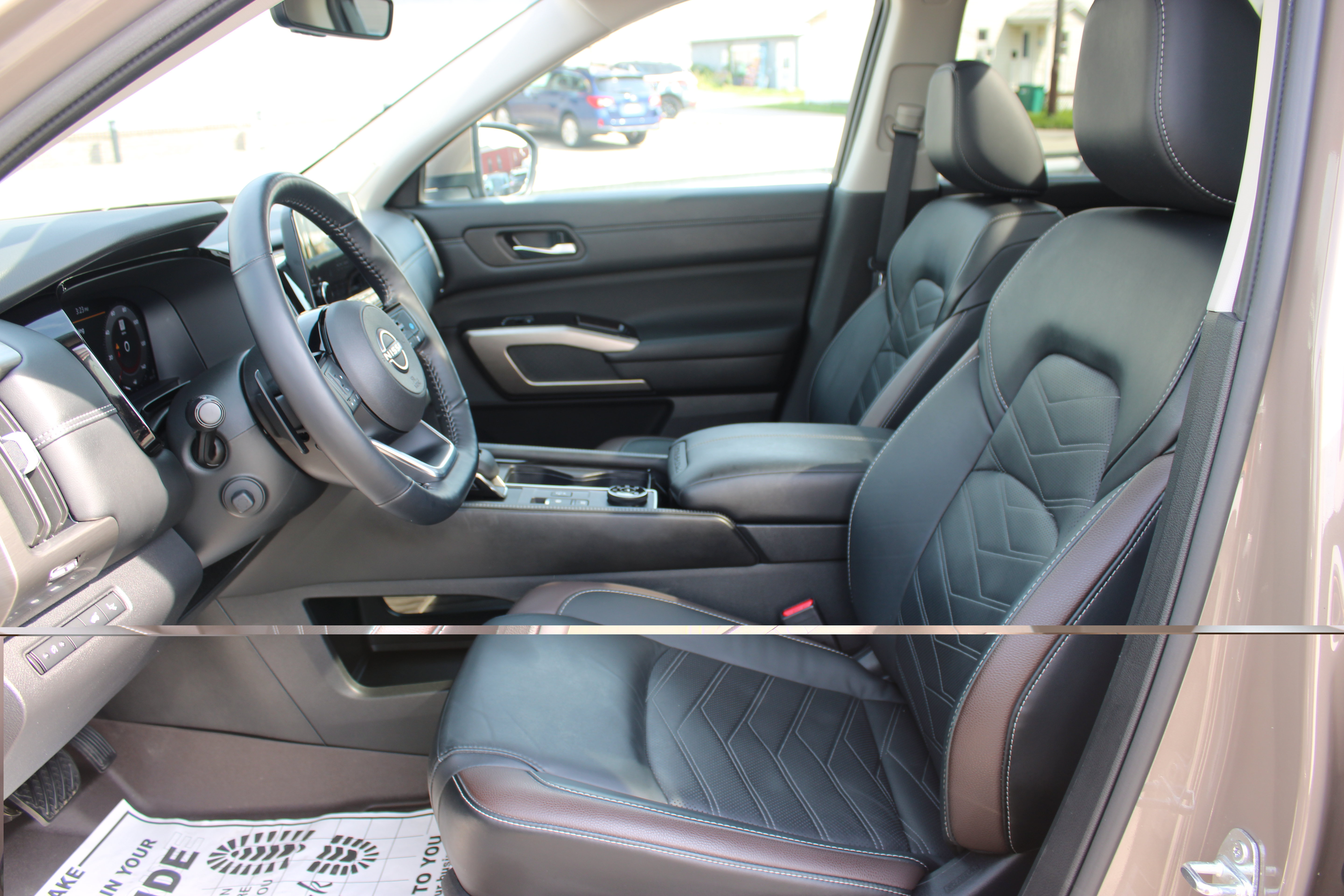 Certified 2024 Nissan Pathfinder Platinum w/ Cargo Package AWD/4WD image 15