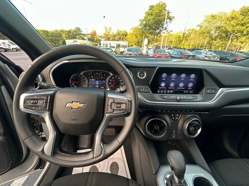 Used 2021 Chevrolet Blazer LT image 22