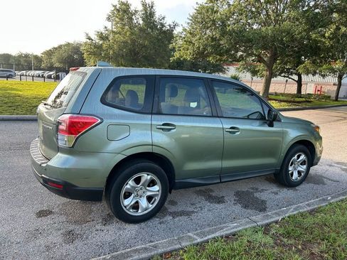 Used 2018 Subaru Forester 2.5i AWD/4WD image 6