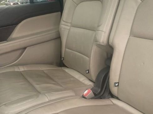 Used 2022 Lincoln Navigator L Reserve image 19
