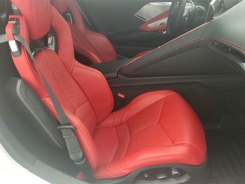 Certified 2024 Chevrolet Corvette Stingray Preferred Conv w/ Z51 Performance Package image 31