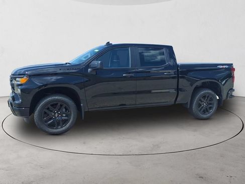 New 2026 Chevrolet Silverado 1500 Custom w/ LPO, Dark Essentials Package AWD/4WD image 8