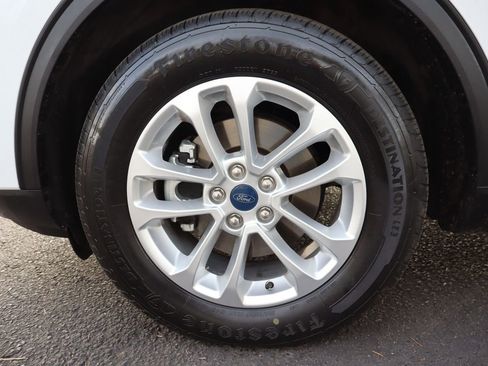 Used 2020 Ford Escape SE image 41